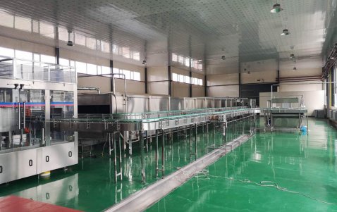 祝賀山東匯冠成功建立年產(chǎn)1000噸啤酒廠項